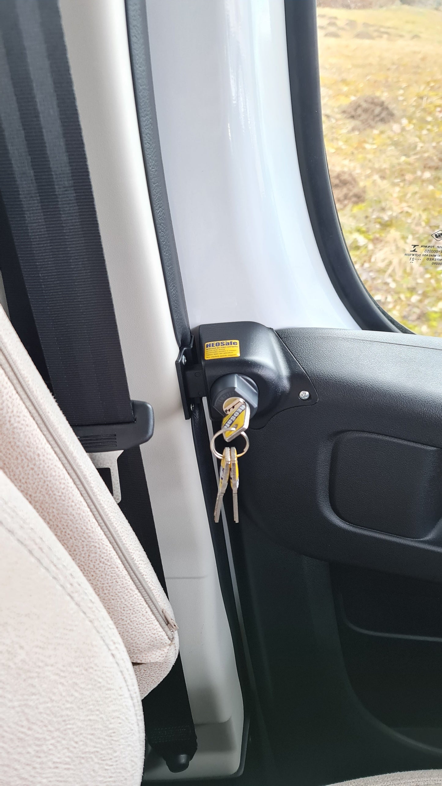 HEOSafe Sicherheits - Set Kastenwagen für Fahrerhaus, Schiebetür und Hecktür – Fiat Ducato Serie 8 / Boxer / Jumper - Prickstop.com